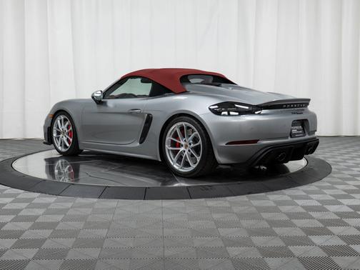 2020 Porsche 718 Spyder