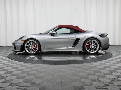 2020 Porsche 718 Spyder