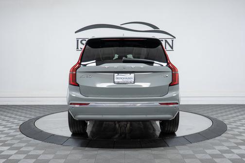 Vapour Grey Metallic 2026 Volvo XC90 Plug-In Hybrid Plus
