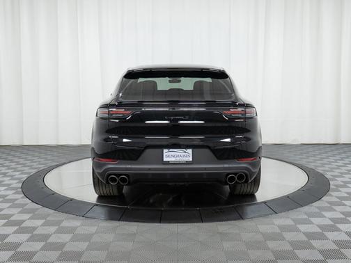 2023 Porsche Cayenne S