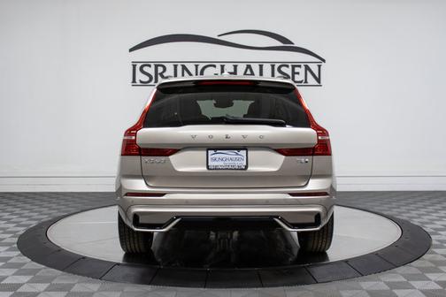 2025 Volvo XC60 Plug-In Hybrid Plus
