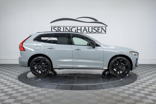 2026 Volvo XC60 Ultra Black Edition