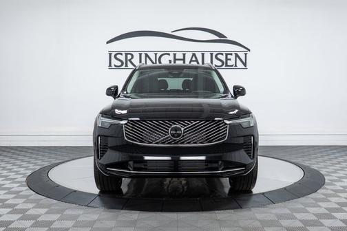 2026 Volvo XC90 Plug-In Hybrid Plus