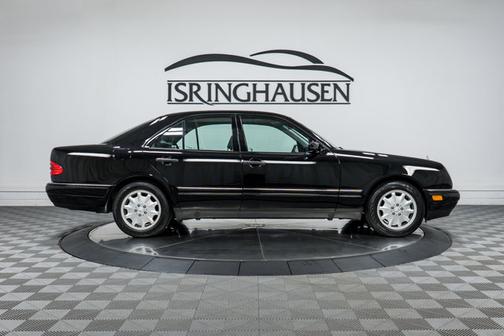 1999 Mercedes-Benz E-Class E 320