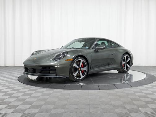 2026 Porsche 911 Carrera 4S