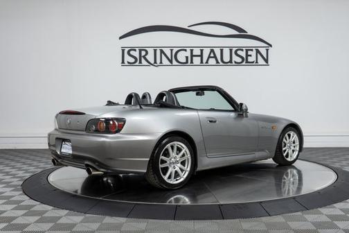 2005 Honda S2000 Base (M6)