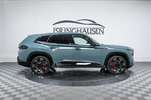 Cape York Green Metallic 2026 BMW XM Label