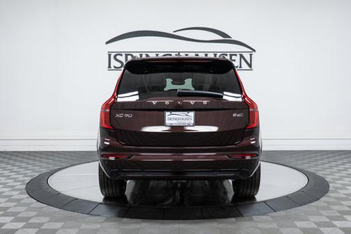 2026 Volvo XC90 Ultra Dark Theme