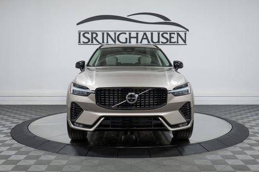 2025 Volvo XC60 Ultra