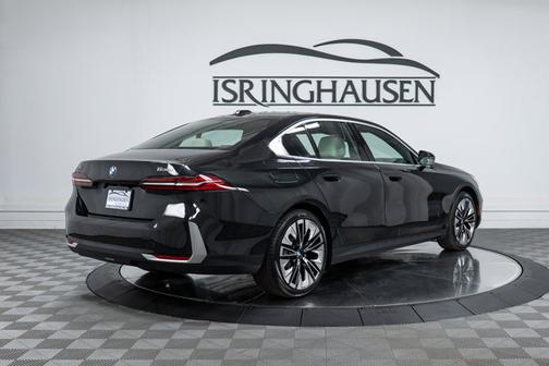 2026 BMW 530 530i xDrive