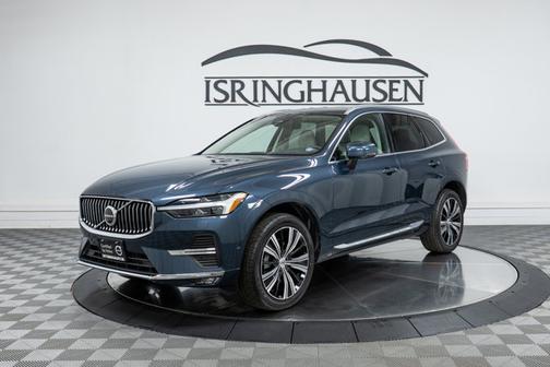 2023 Volvo XC60 Plus Bright Theme