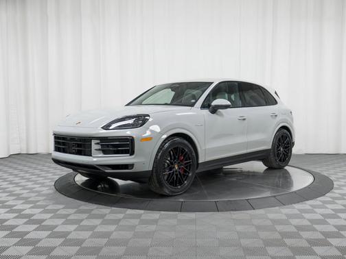 2026 Porsche Cayenne S E-Hybrid