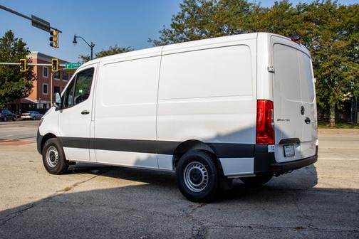 2024 Mercedes-Benz Sprinter 2500 2500