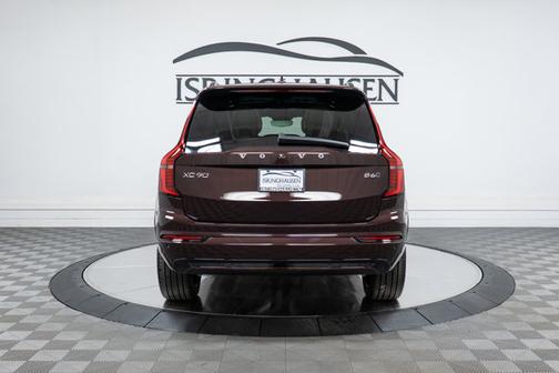 2026 Volvo XC90 Ultra Dark Theme