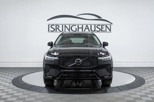 2026 Volvo XC60 Plus