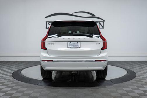 2026 Volvo XC90 Ultra