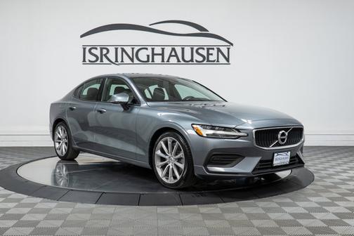 2019 Volvo S60 Momentum