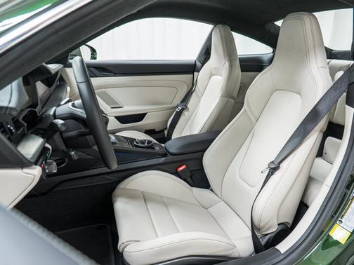 2026 Porsche 911 GT3 w/Touring Package