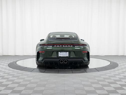 2026 Porsche 911 GT3 w/Touring Package