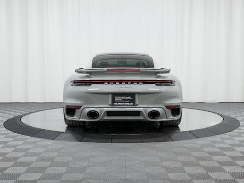 2022 Porsche 911 Turbo S