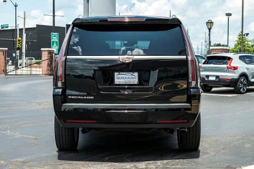 2019 Cadillac Escalade Premium Luxury