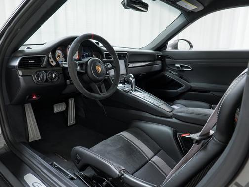 2018 Porsche 911 GT3