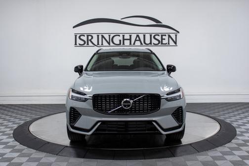 2025 Volvo XC60 Plug-In Hybrid Plus
