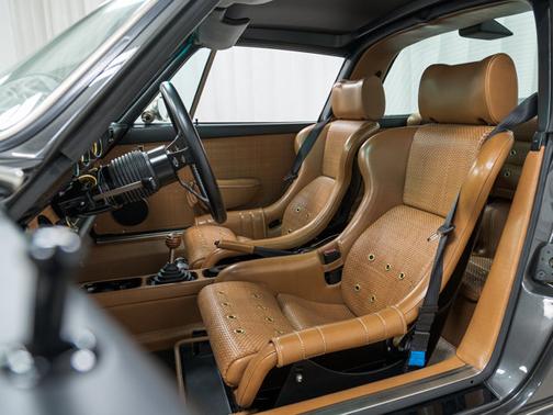 1991 Porsche 911 Targa Reimagined by Singer Hidden Hills Commision