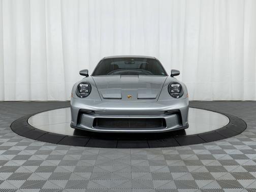 2022 Porsche 911 GT3 w/Touring Package
