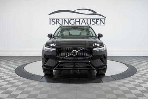 2025 Volvo XC60 Plug-In Hybrid Plus