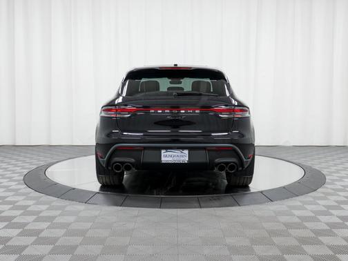 2026 Porsche Macan T