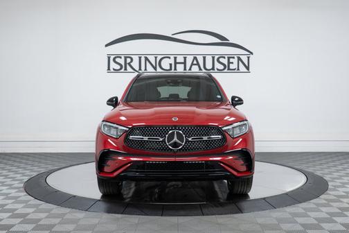 MANUFAKTUR Patagonia Red Metallic 2026 Mercedes-Benz GLC 300 GLC 300