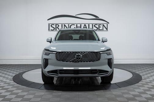 2026 Volvo XC90 Plus