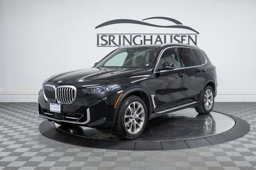 Black Sapphire Metallic 2024 BMW X5 xDrive40i