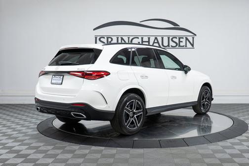 Polar White 2026 Mercedes-Benz GLC 300 GLC 300