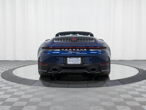2026 Porsche 911 Carrera