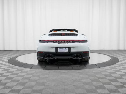 2026 Porsche 911 Carrera S