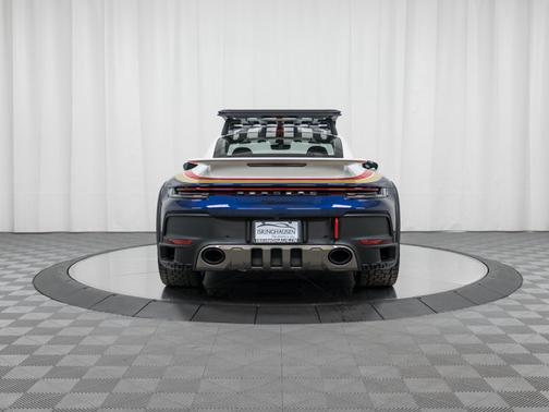 2024 Porsche 911 Dakar