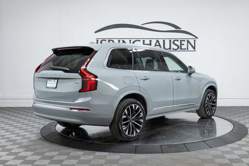 2026 Volvo XC90 Plug-In Hybrid Ultra