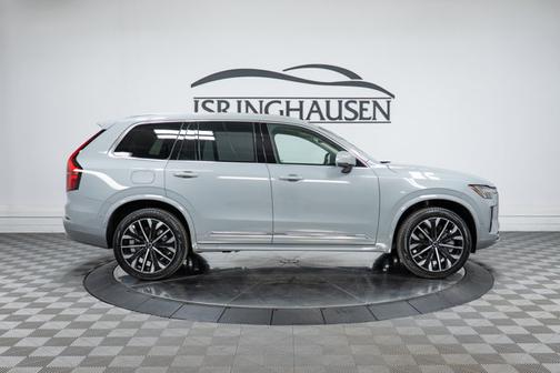 2026 Volvo XC90 Plug-In Hybrid Ultra