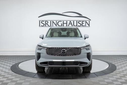 2026 Volvo XC90 Plug-In Hybrid Ultra