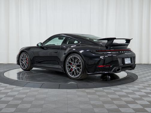 2026 Porsche 911 Carrera S