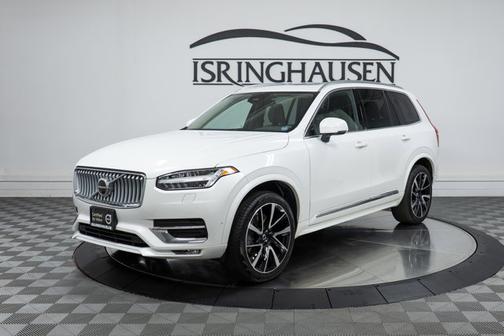 2024 Volvo XC90 Plus Bright Theme