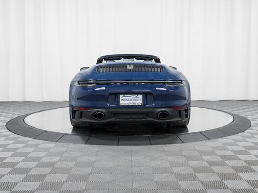 2022 Porsche 911 Carrera GTS