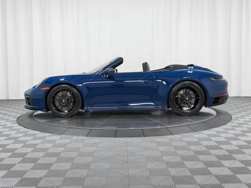 2022 Porsche 911 Carrera GTS