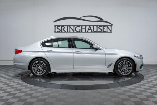 2019 BMW 530e xDrive iPerformance