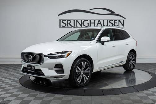 2023 Volvo XC60 Plus Bright Theme