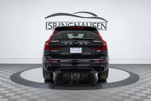 2026 Volvo XC60 Plug-In Hybrid Ultra