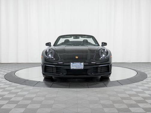 2021 Porsche 911 Carrera