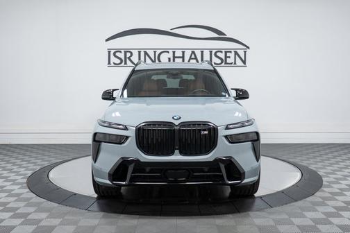 Brooklyn Grey Metallic 2024 BMW X7 M60i
